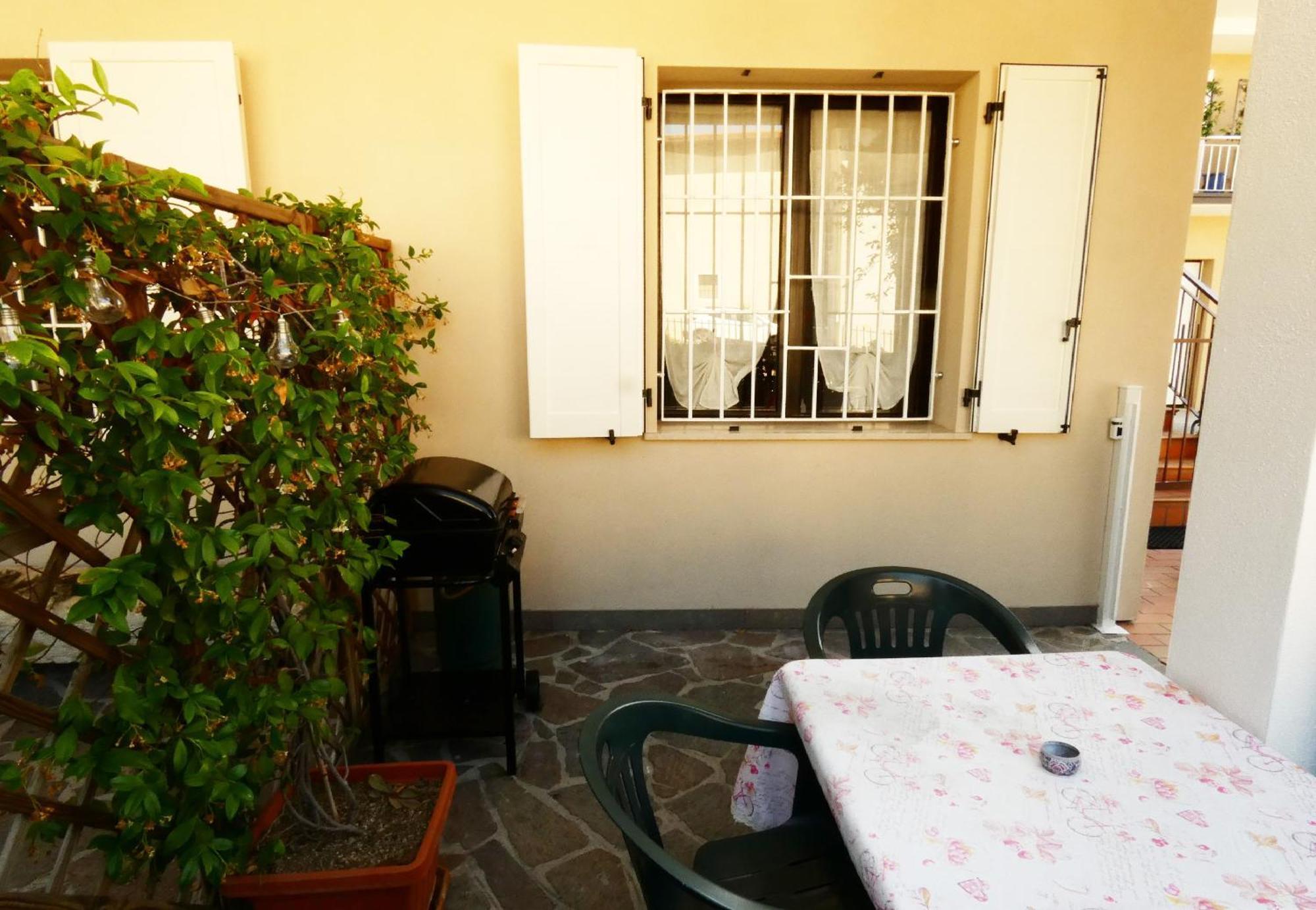 Casa Vacanze Sabrina Polpenazze del Garda Kültér fotó
